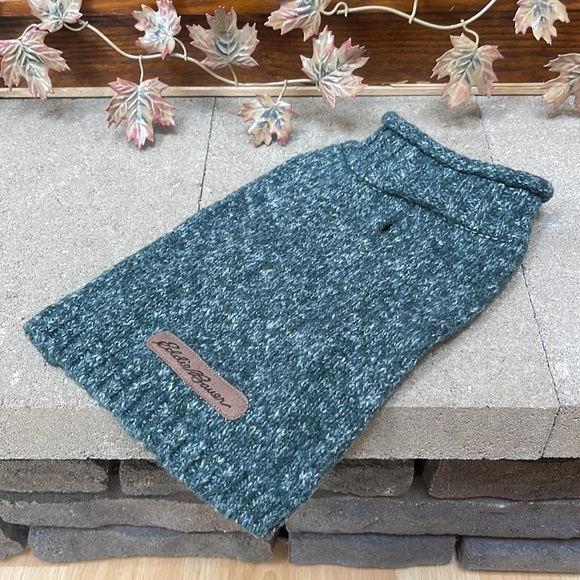 Eddie Bauer Dog Sweater - Size Small